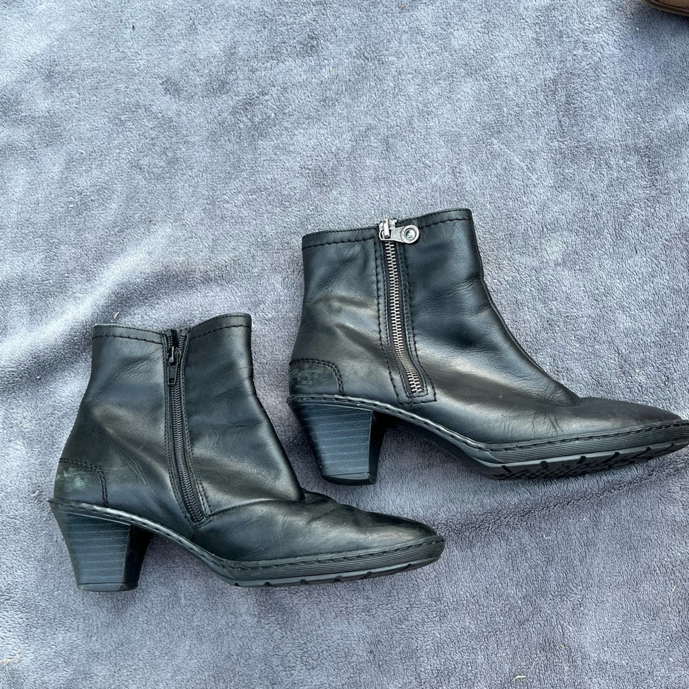🔥 Rieker Leather Ankle Boots Size 7